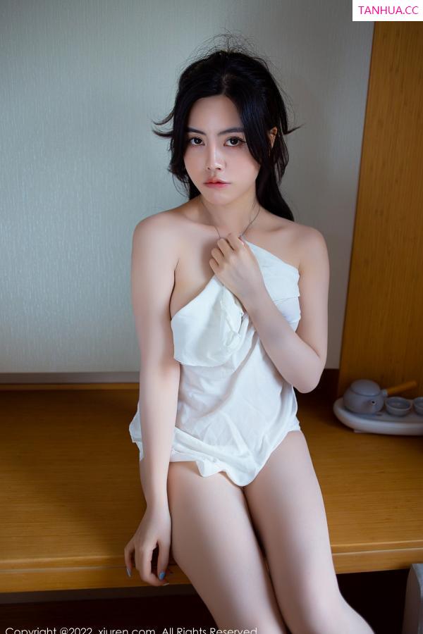 白甜  [XiuRen]高清写真图 2022.11.30 No.5929 白甜 美腿丰腴第30张图片